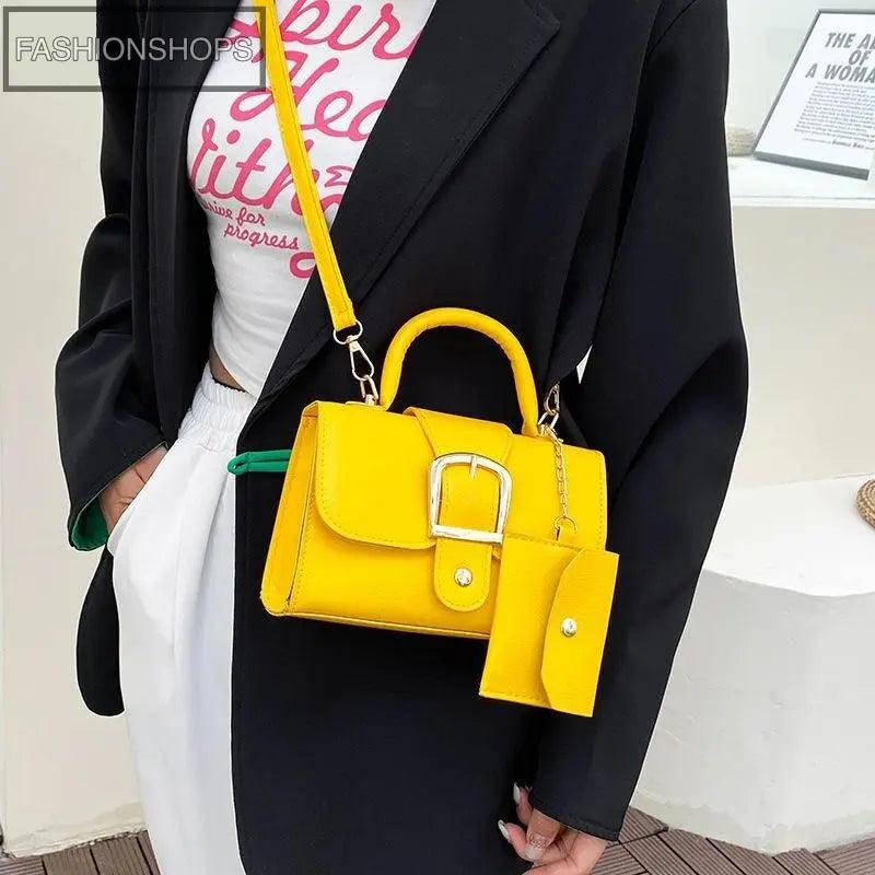 Simple Retro Crossbody Square Bag: Your Chic Travel Companion Nyzzle