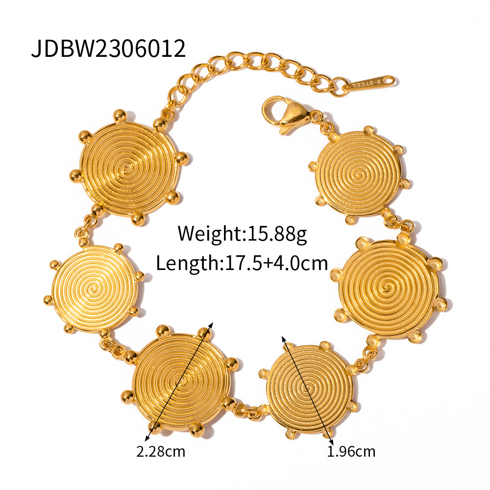 18K Gold Plated Stainless Steel Retro Palace-Style Bracelet - fashionshopsco
