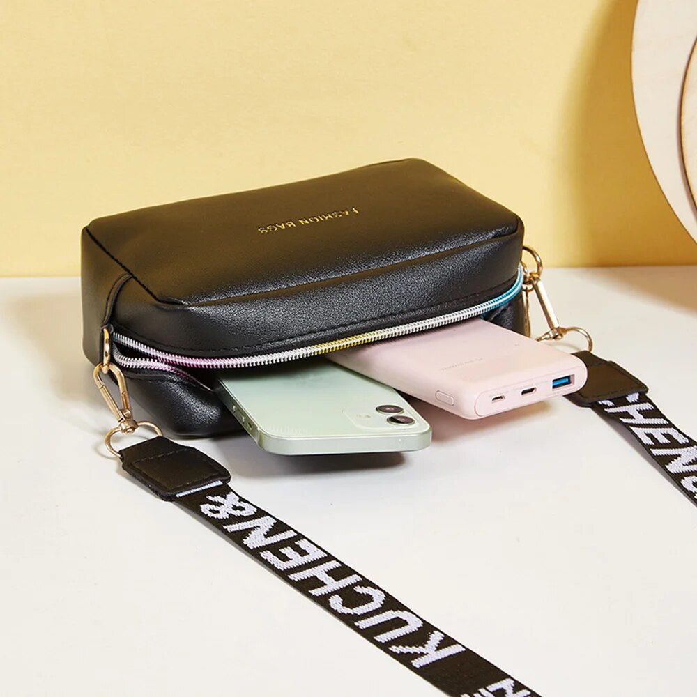 Luxe Messenger Bag: Stylish, Versatile, and Chic Nyzzle